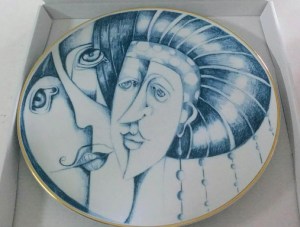 Hatvany Hollóházi Porcelán tányér - 24 karátos aranyszéllel Hatvany Hollóházi Porcelain - with goldHatvany Hollóházi Porcelán tányér - 24 karátos aranyszéllel Hatvany Hollóházi Porcelain - with goldHatvany Hollóházi Porcelán tányér - 24 karátos aranyszéllel Hatvany Hollóházi Porcelain - with gold