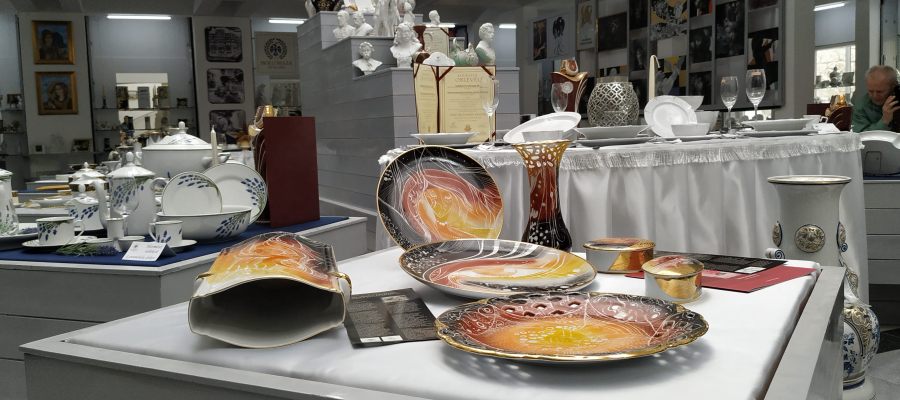 Hatvany porcelain - "ABUNDANCE" - kollection - in the Porcelain Museum Hatvany porcelain - "ABUNDANCE" - kollection - in the Porcelain Museum